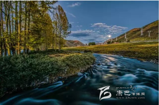 新都橋，正在打開(kāi)最美時(shí)光,我在這里等你......